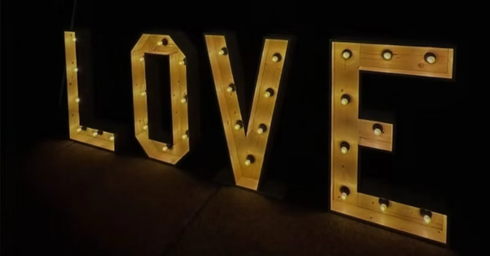 XXL LOVE Buchstaben